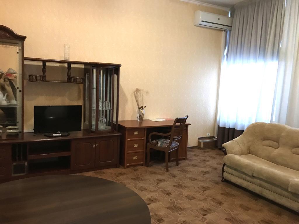 Alexandrovskiy Hotel Mykolaiv Exterior foto